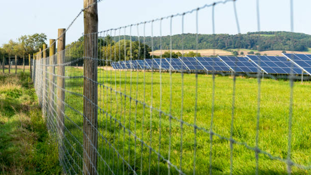 solar farm fencing